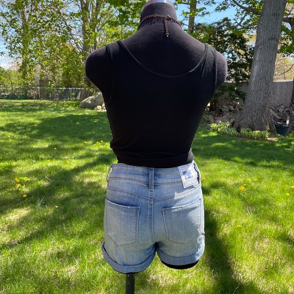 Button up jean shorts NWT - Picture 7 of 8